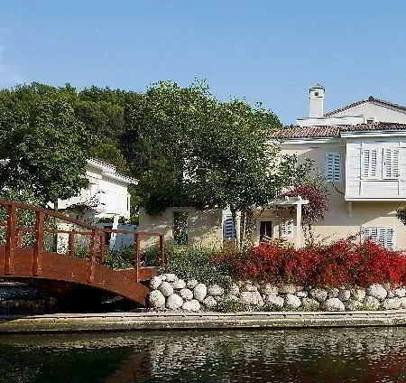 Portville Holiday Villas וילה