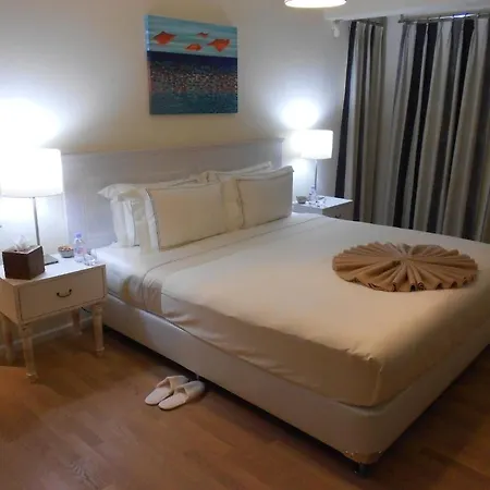וילה Portville Holiday Villas *