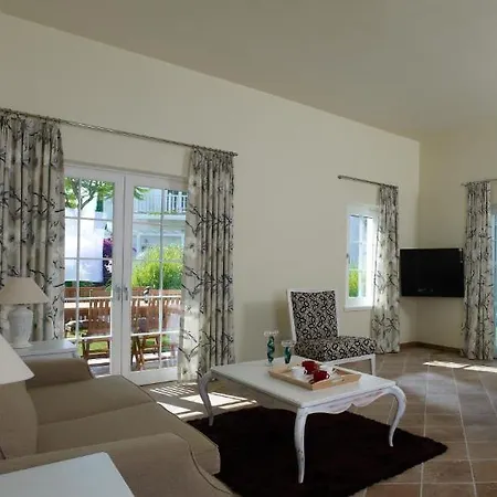 וילה Portville Holiday Villas גוג'ק
